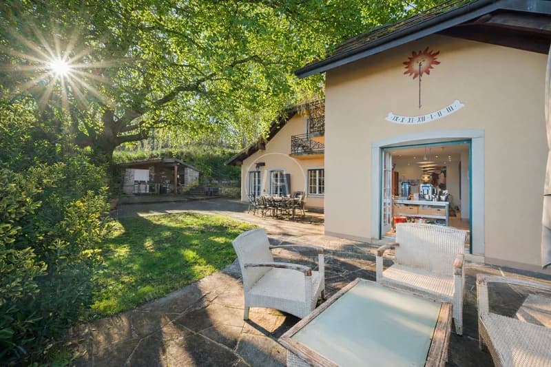 Superba proprietà in un ambiente smeraldino con vista lago ad Aubonne (5)