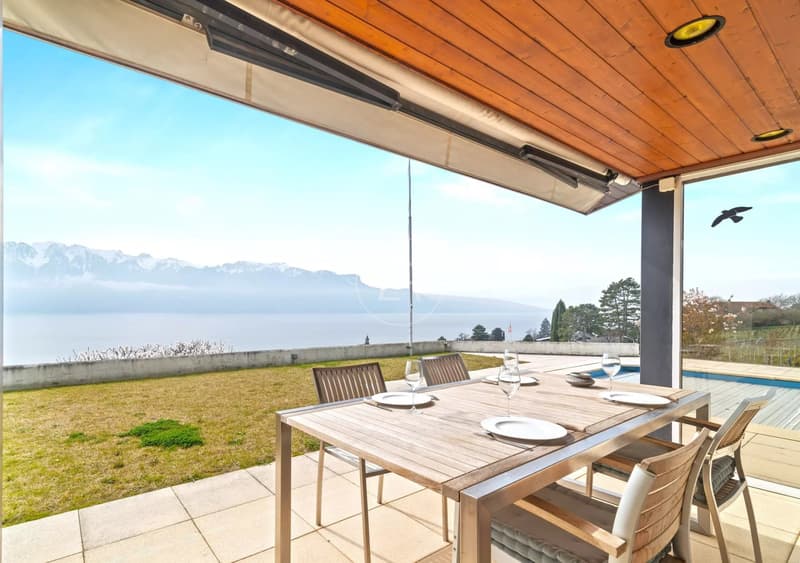 Villa in the heart of the vineyards, spectacular view ? Corseaux (8)