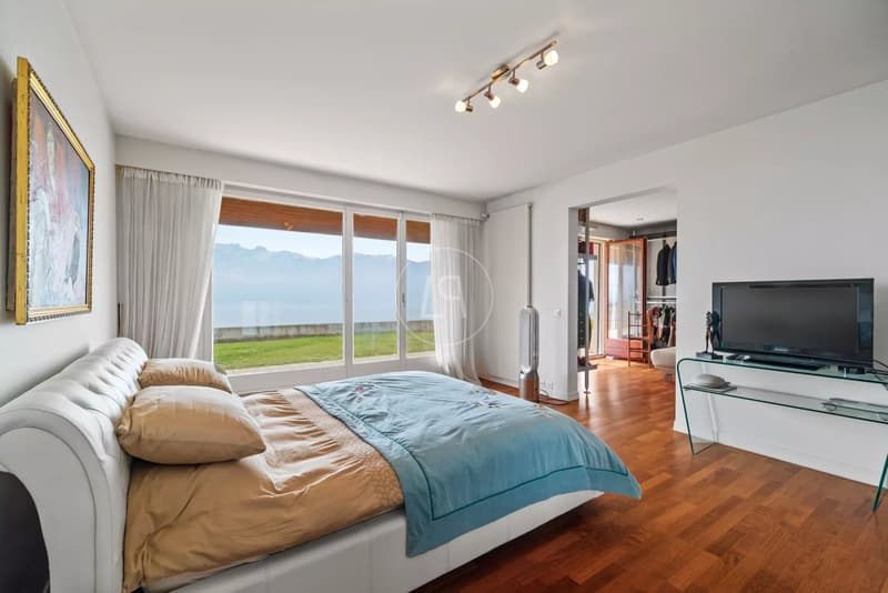 Villa in the heart of the vineyards ? Lavaux (13)
