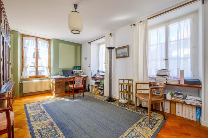 Listed Herrenhaus auf fast einem Hektar Grundstück ? 35 Minuten von Lausanne (10)