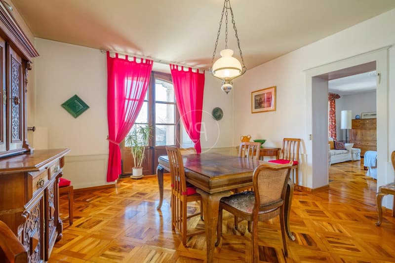 Listed Herrenhaus auf fast einem Hektar Grundstück ? 35 Minuten von Lausanne (6)