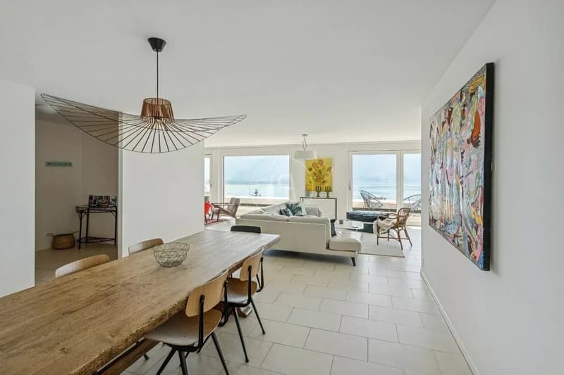 Dachboden mit 200 m2 Terrasse und atemberaubendem Blick in Montreux (5)