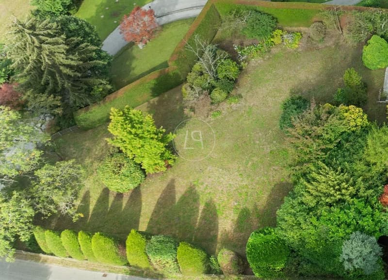 Schönes bebaubares Grundstück mit Aussicht in Saint-Légier (3)