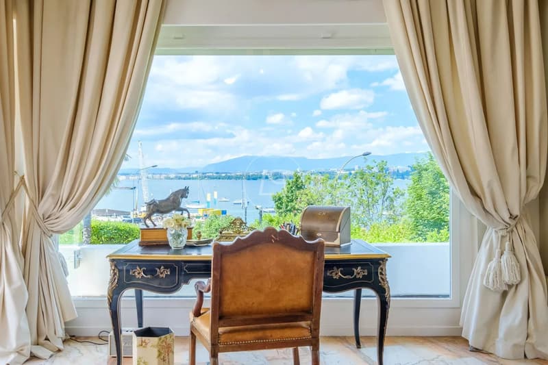 Villa di prima fila sul lago a Cologny eccezionale (9)