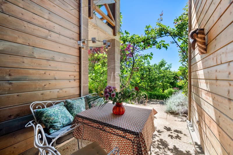 Schönes Familienhaus mit Pool in der Nähe von Rolle (4)