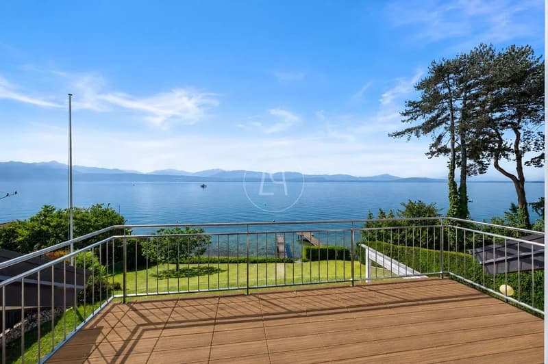 Seltenes Villa mit Strand in St-Prex (13)