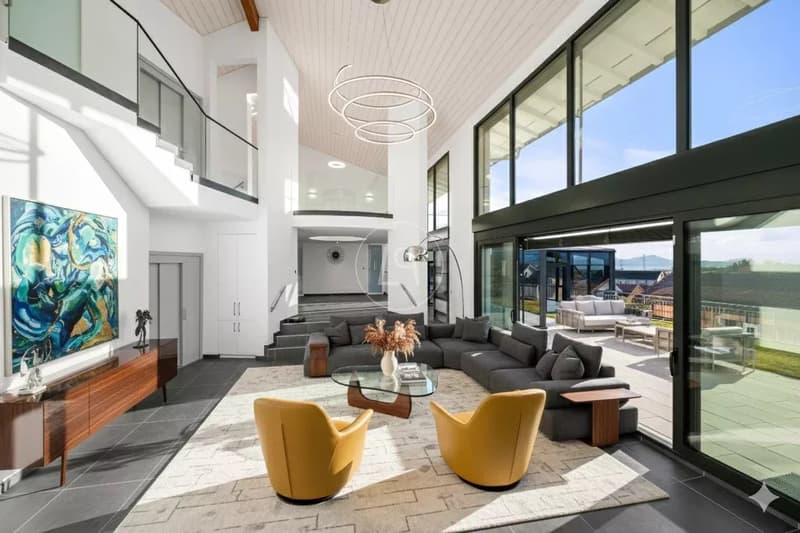 Villa für Autocollectoren mit SPA und Indoor-Pool (1)