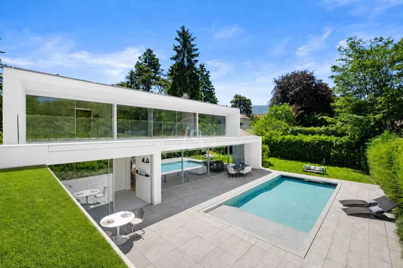 Außergewöhnliche moderne Villa im Herzen von Chêne-Bougeries (1)