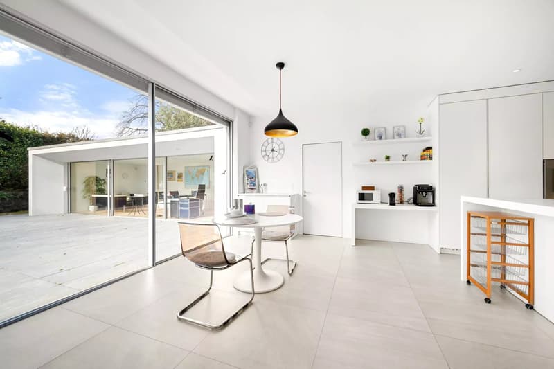 Außergewöhnliche moderne Villa im Herzen von Chêne-Bougeries (3)