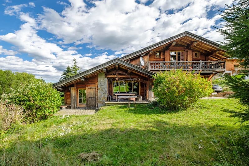 Charmant chalet d'exception à proximité de Megève (1)