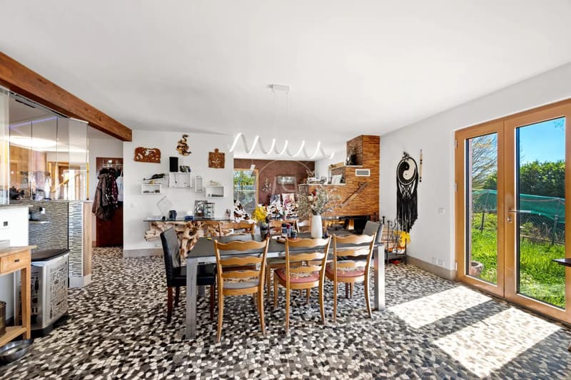 Daillens - Exceptional estate with indoor pool, guesthouse, and park of over 6,000 m² (8)