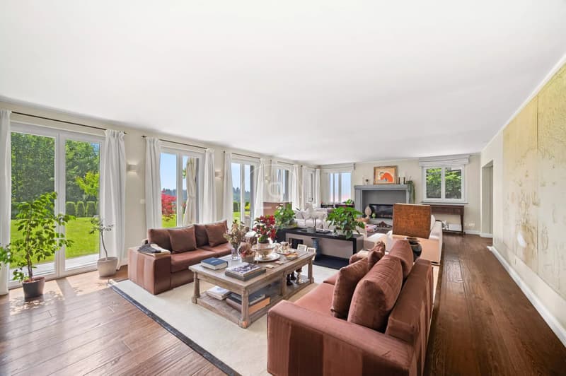 Proprietà familiare elegante, tranquilla e con vista sul lago a Epalinges (2)