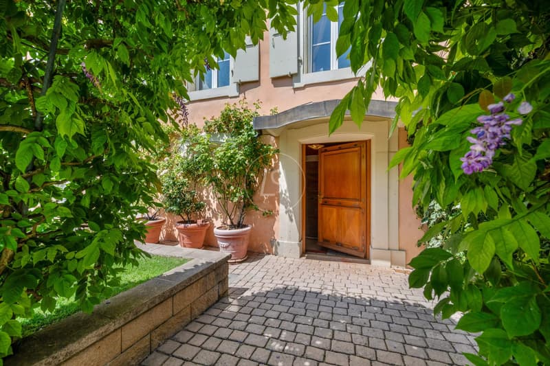 Historisches Anwesen im Herzen von Aubonne (3)