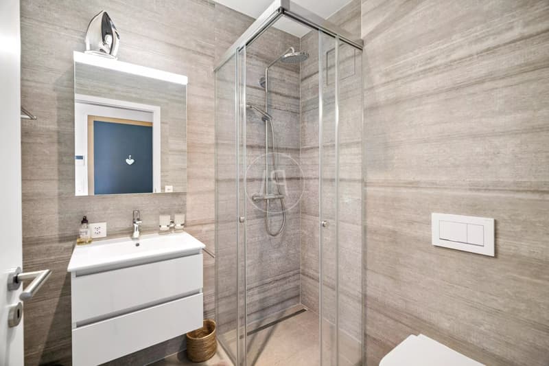 Elegantes 4.5-Zimmer-Apartment mit Panoramablick auf den Genfersee in Puidoux (12)