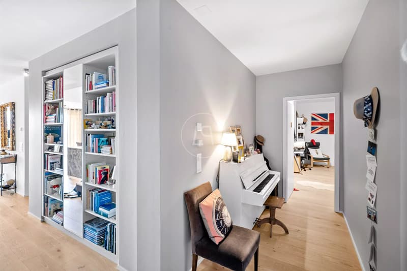 Elegantes 4.5-Zimmer-Apartment mit Panoramablick auf den Genfersee in Puidoux (8)