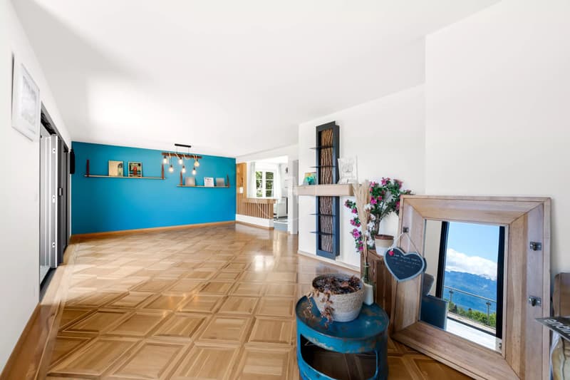Très belle villa familiale avec vue panoramique à Lutry (11)