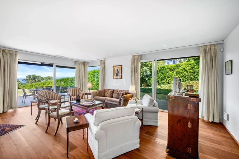 Magnifique appartement moderne avec vue panoramique au-dessus de Lutry (4)