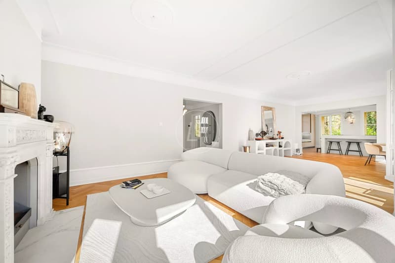 Superbe propriété rénovée du début du siècle au coeur de Nyon (8)