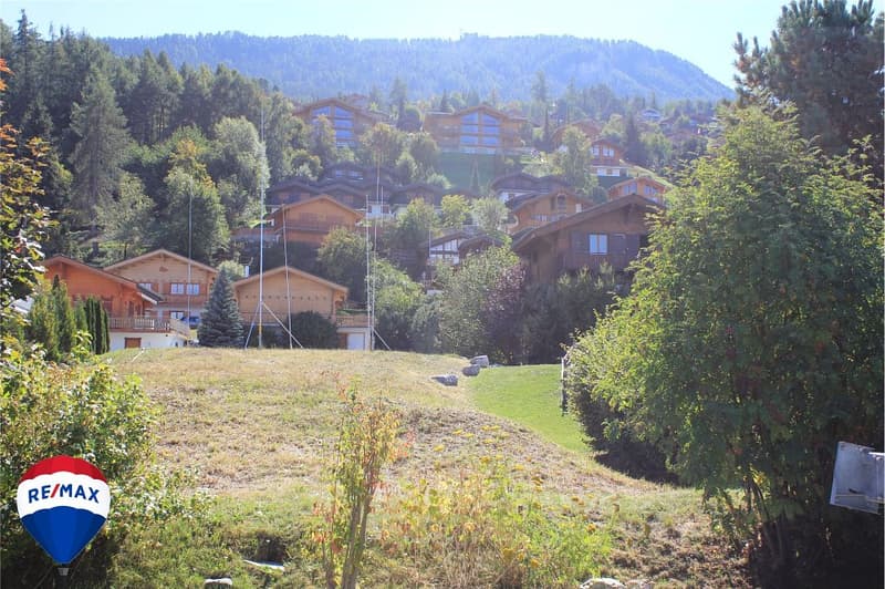 Terrain à construire avec projet, libre de mandat. (3)