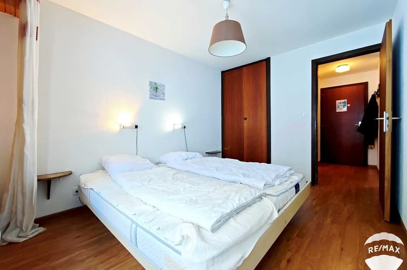 Apartment with 2.5 rooms, swimming pool and large carnotzet (10)