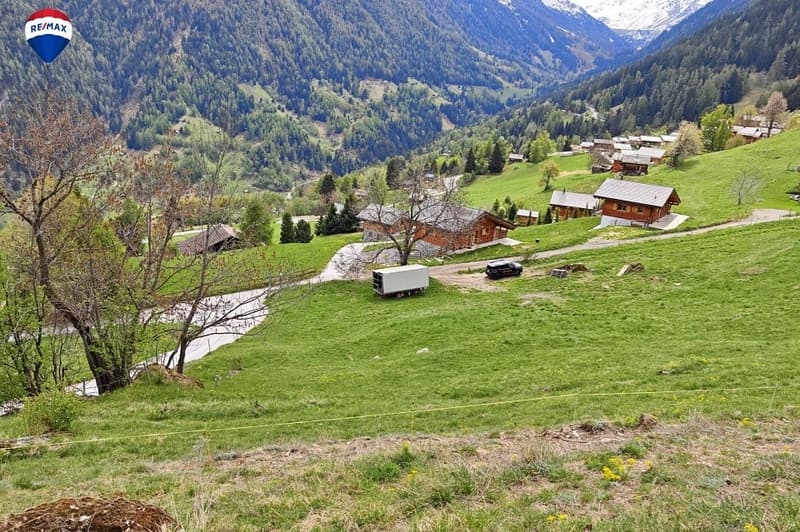 Terreno edificabile per 1 o 2 case in zona H20 (3)