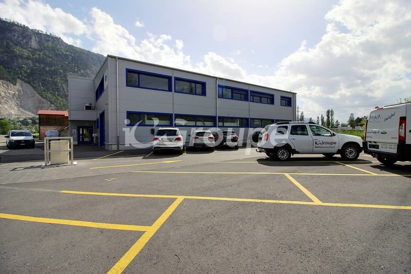 Nuovo capannone commerciale in affitto sulla Route de la Californie 46 (8)