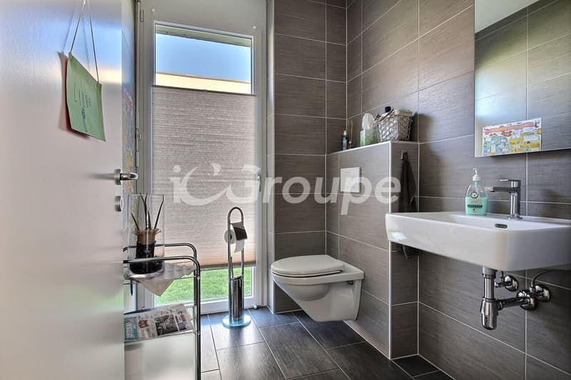 Beautiful individual villa with high-end finishes (10)