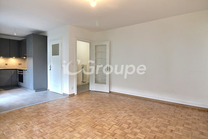 3.5 room apartment for rent in the city center of Sion (3)