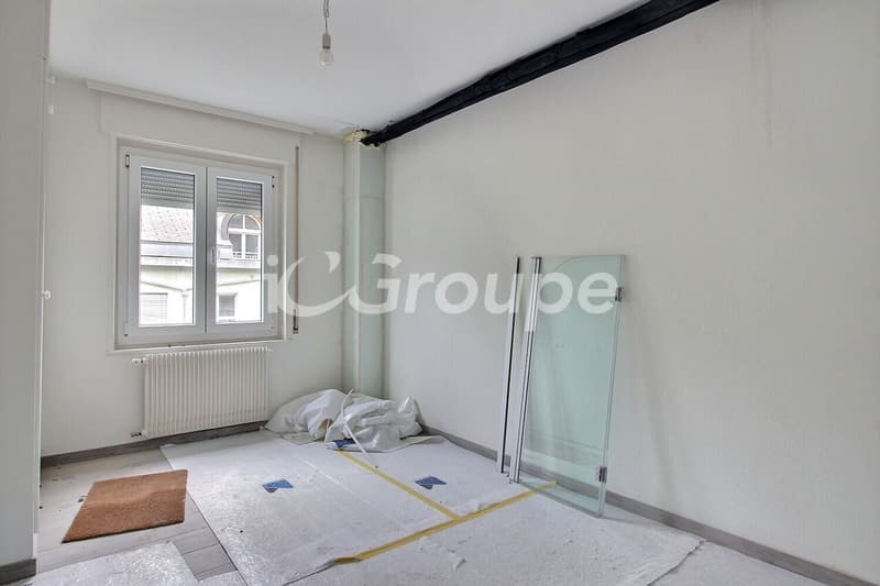 Schönes 3.5-Zimmer-Apartment renoviert zur Miete in Sion (4)