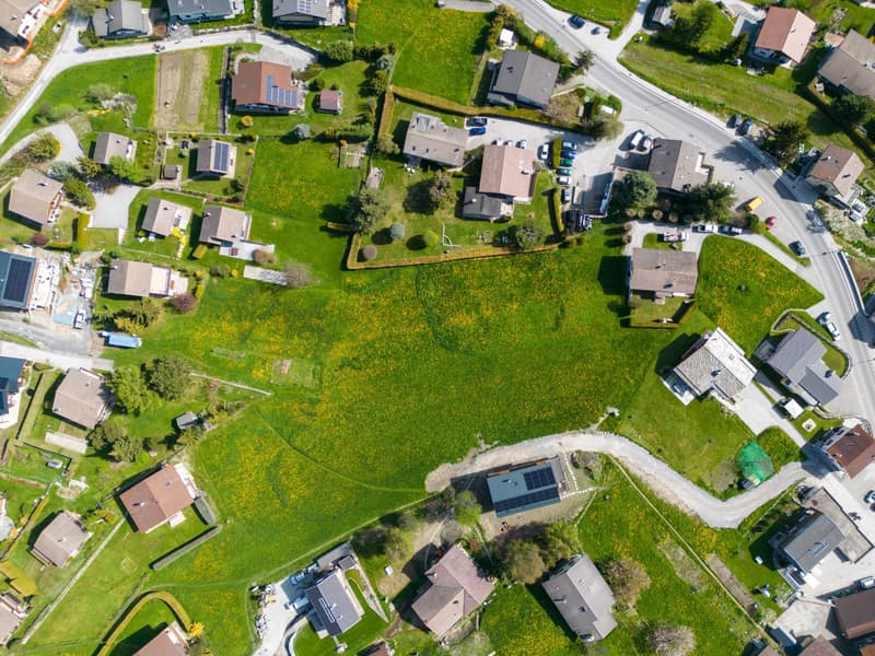 Magnificent building plot with a view (5)