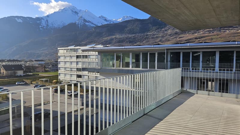 Meraviglioso attico di 4,5 locali con grande balcone (11)