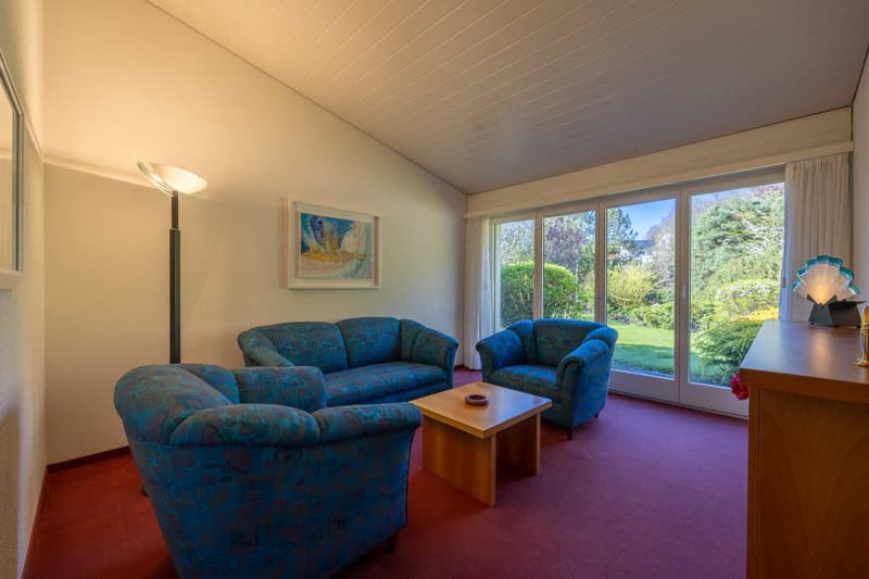 Luxurious property in a haven of greenery and peace (12)