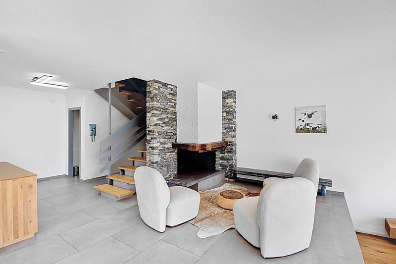 Semi-Detached House & Independent Apartment - Exceptional View (5)