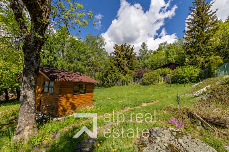 Buildable land - privileged setting and unobstructed view (5)