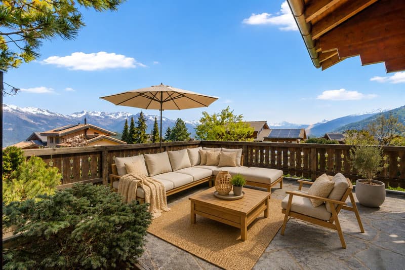 Magnifique chalet en madrier au calme - situation exceptionnelle (1)