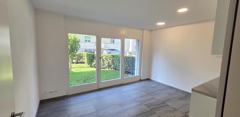 Fully renovated medical office in the heart of the city (8)