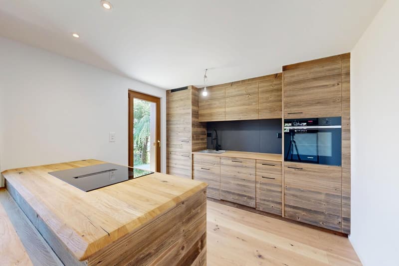 Wunderschönes renoviertes Chalet nur wenige Minuten vom Zentrum (6)
