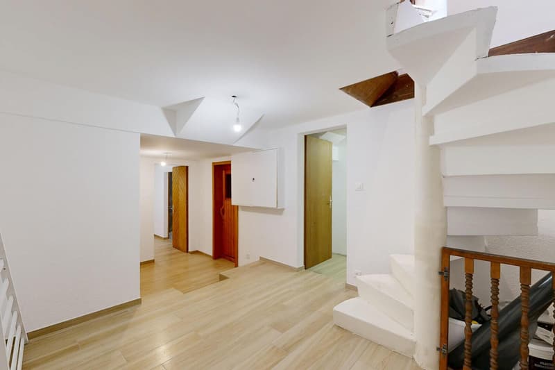Wunderschönes renoviertes Chalet nur wenige Minuten vom Zentrum (9)