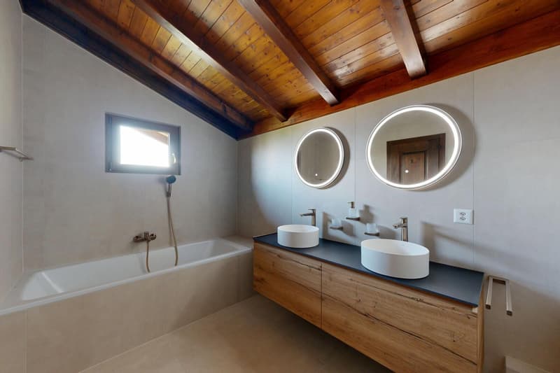 Magnifique chalet rénové à quelques minutes du centre (9)