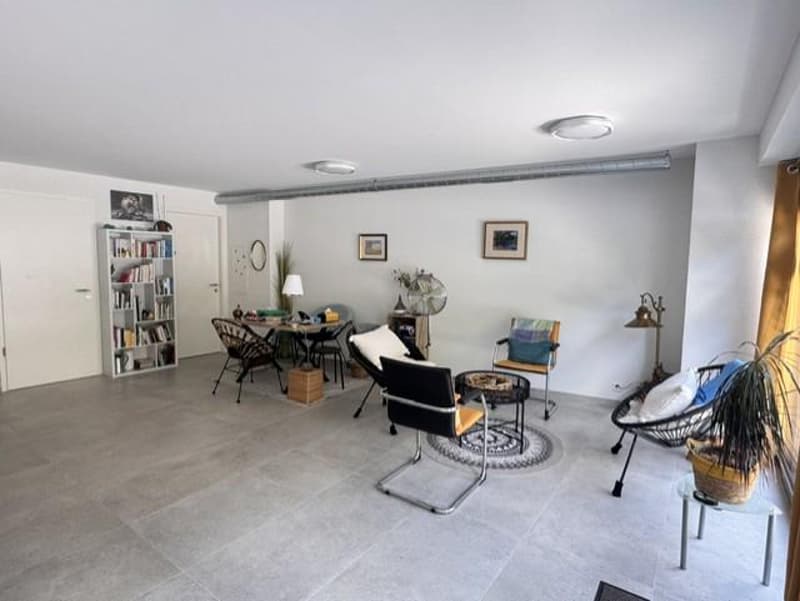 Commercial premises ? An investment opportunity with a 5 % return (3)