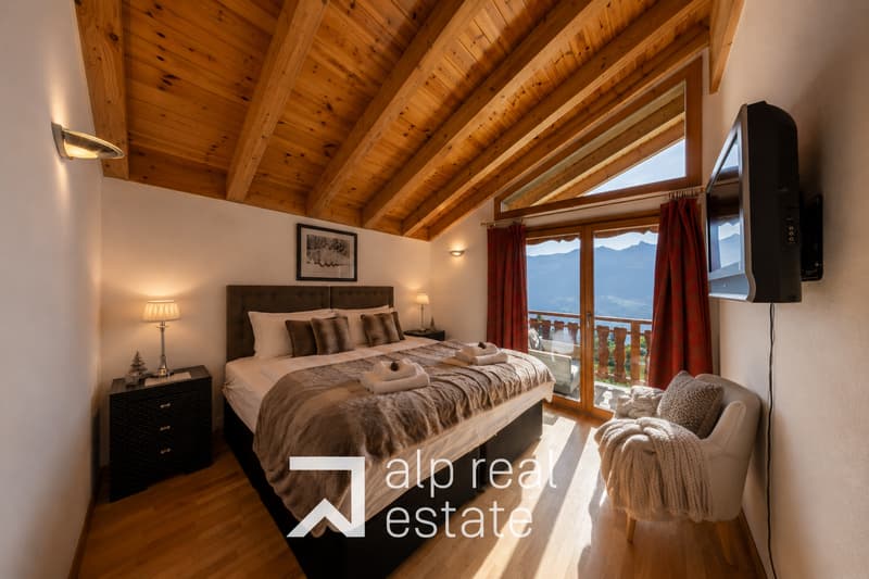 Magnificent chalet with wellness area (10)