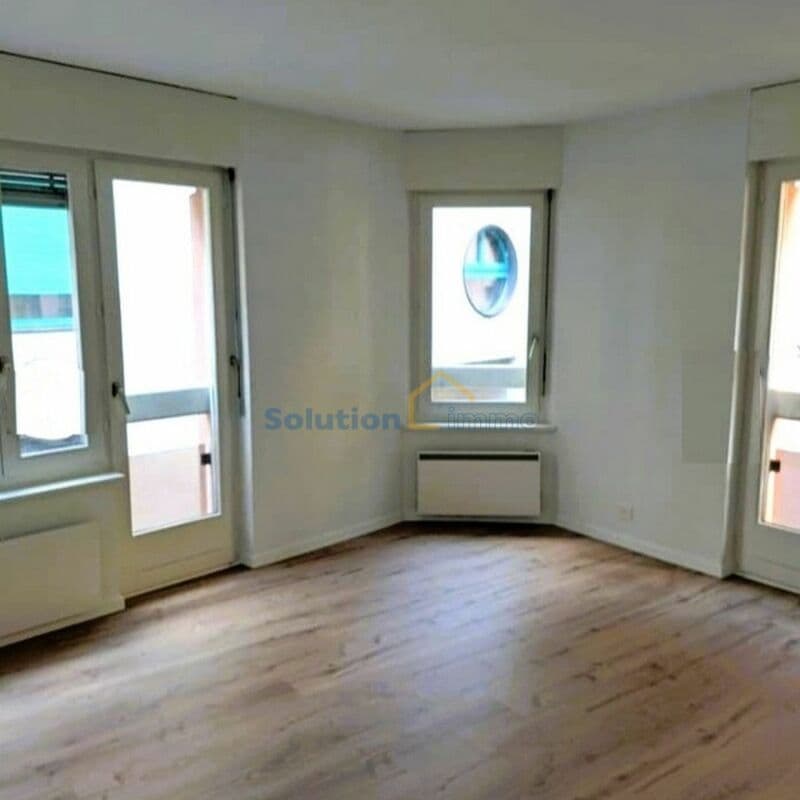 3.5-room apartment in the center of Monthey (3)