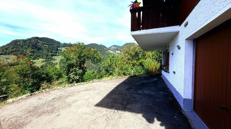 Très joli chalet de 5,5 pièces (3)