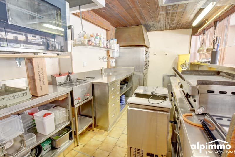 A vendre ! Restaurant à Siviez, au coeur des 4Vallées ! (7)