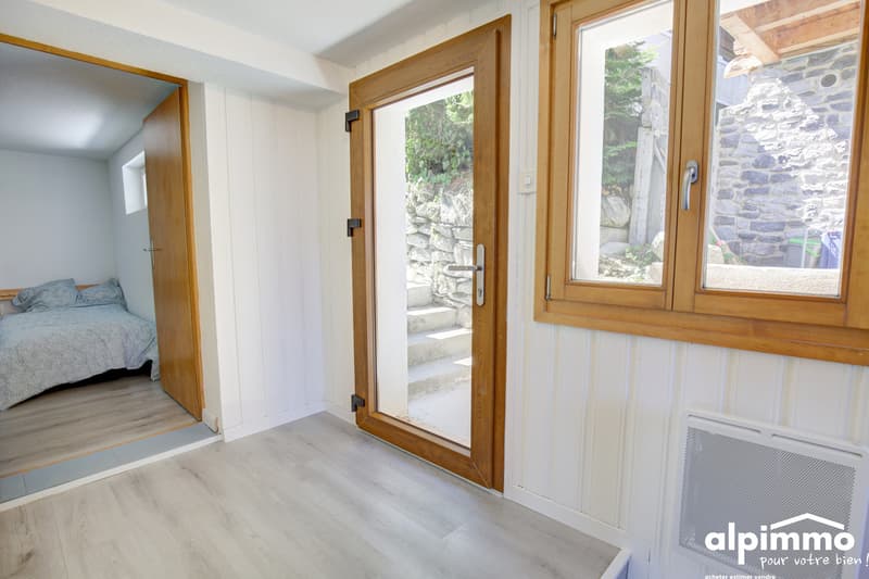Sympathique 3p. au coeur du vieux village de Nendaz ! (9)