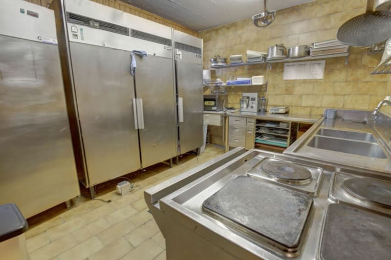 For sale! Restaurant in Siviez, in the heart of the 4Vallées! (11)