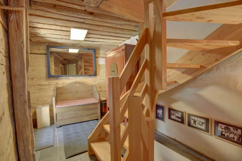 Au vieux village de Nendaz, maison jumelée avec un grand cachet ! (9)