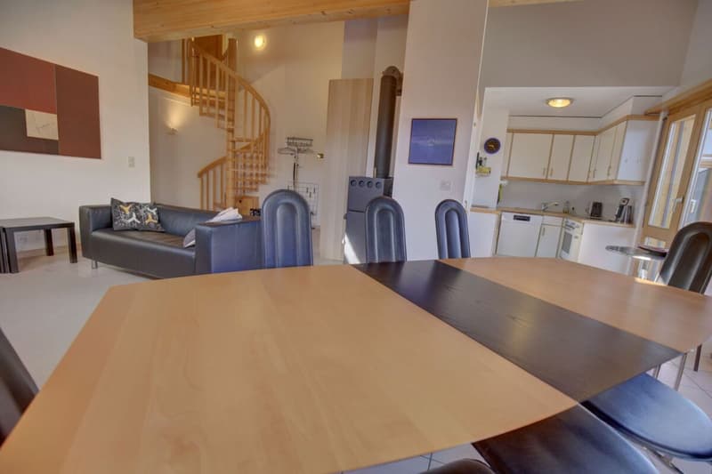 Helles Doppelhauswohnung im Zentrum von Nendaz-Station! (2)