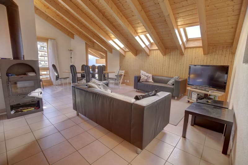 Helles Doppelhauswohnung im Zentrum von Nendaz-Station! (1)