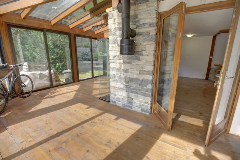 Magnificent Chalet in der Natur mit Wintergarten! (11)